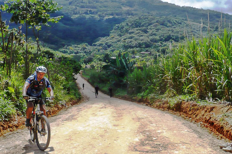 rutas en bicicleta en la selva de tarapoto
