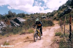 tour en bicicleta electrica cusco peru