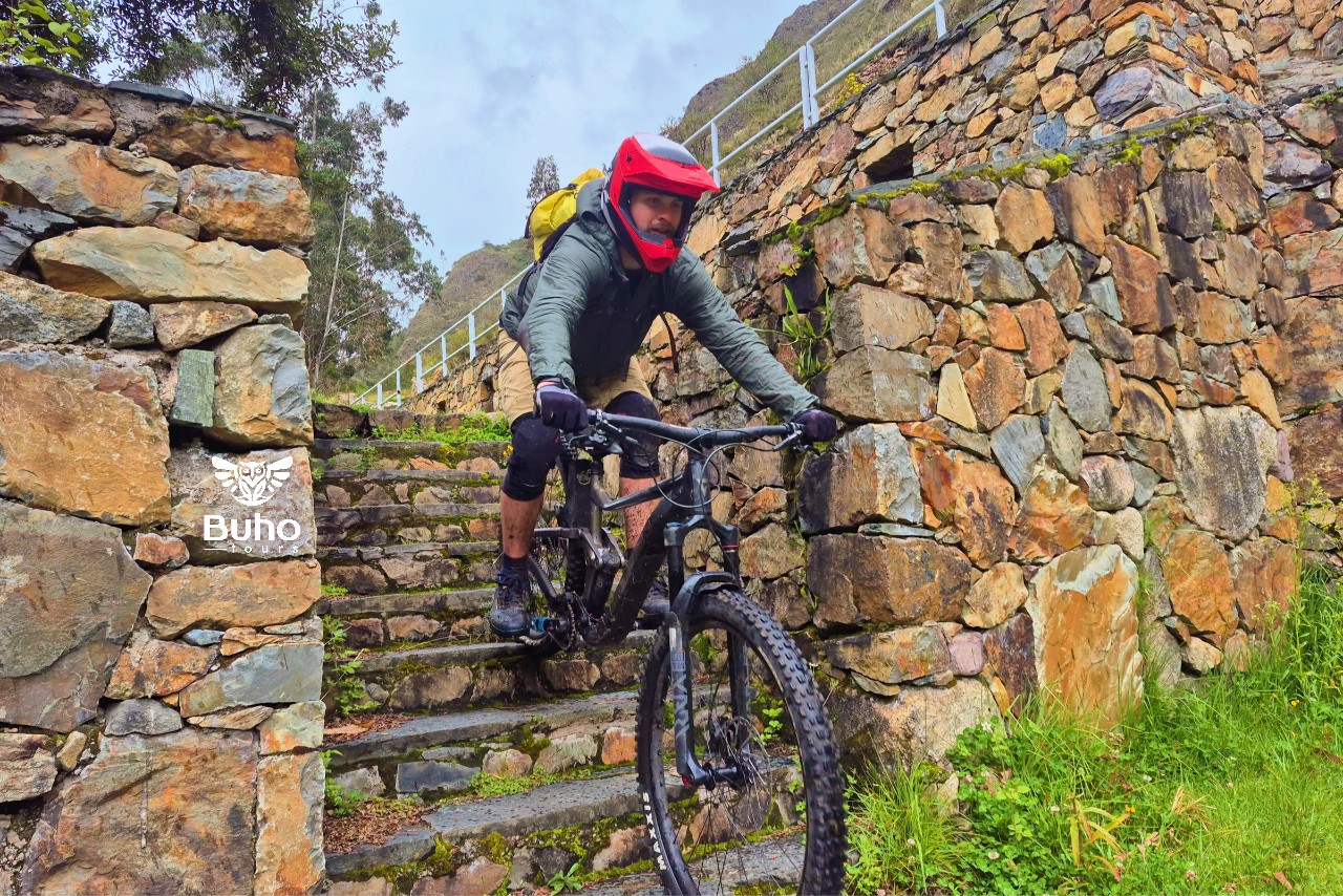 Patalares enduro MTB tour - sacred valley bike tours