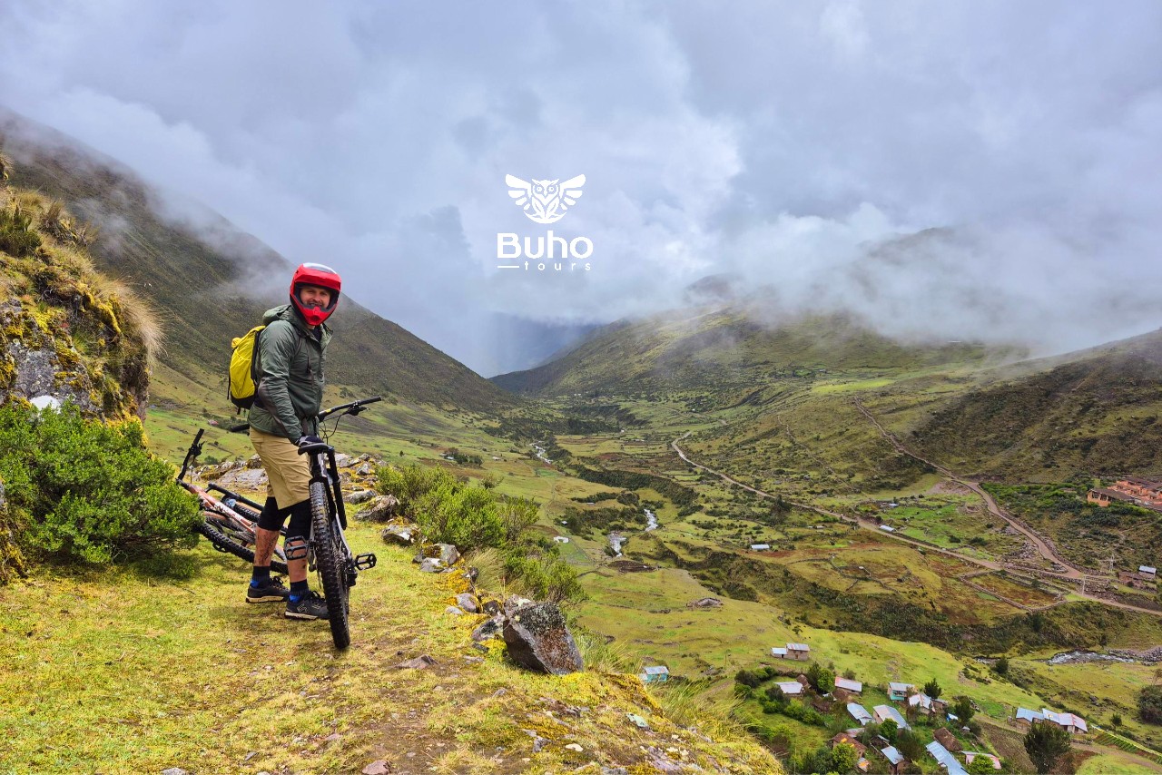 Patalares enduro MTB tour - valle sagrado tour en bicicleta